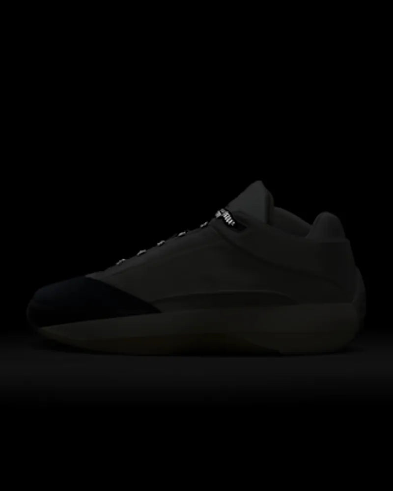 Photon Dust/Flint Grey/Wolf Grey
