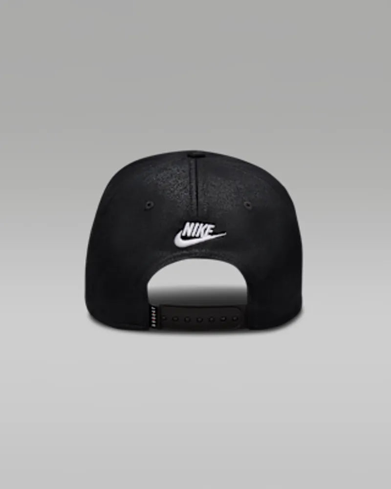 Black/White