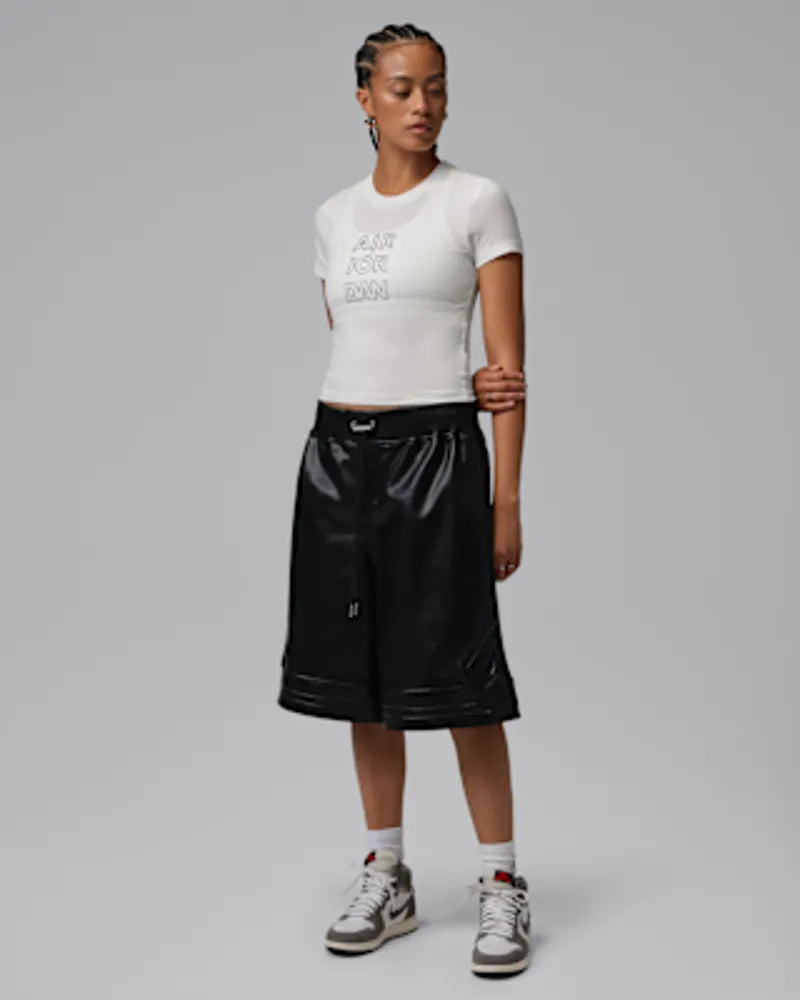 Sail/Black