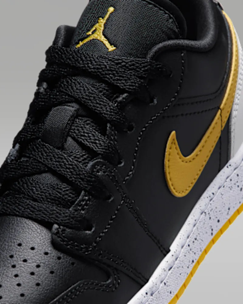 Black/White/Tour Yellow
