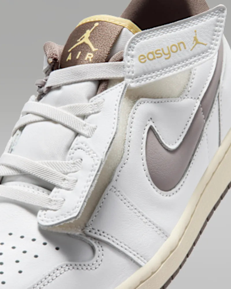 Summit White/Olive Grey/Lemon Wash/Enigma Stone