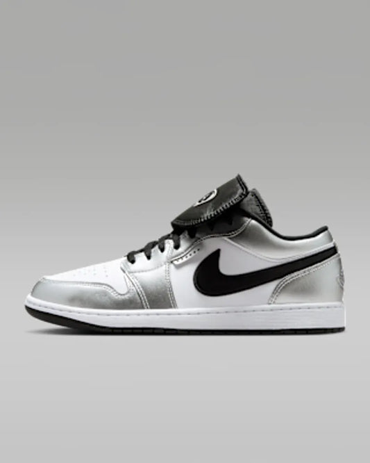 White/White/Metallic Silver/Black