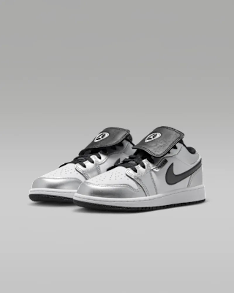 White/White/Metallic Silver/Black