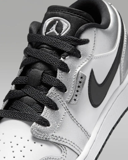 White/White/Metallic Silver/Black
