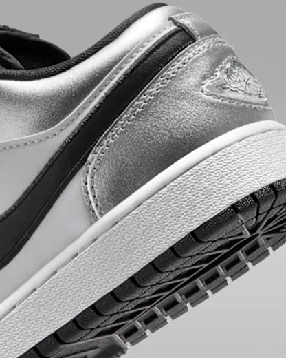 White/White/Metallic Silver/Black