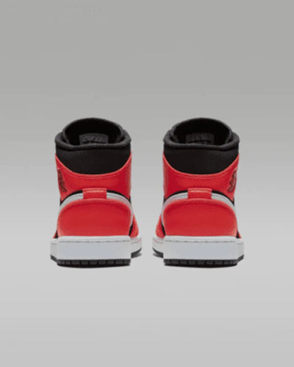 Black/White/Infrared 23