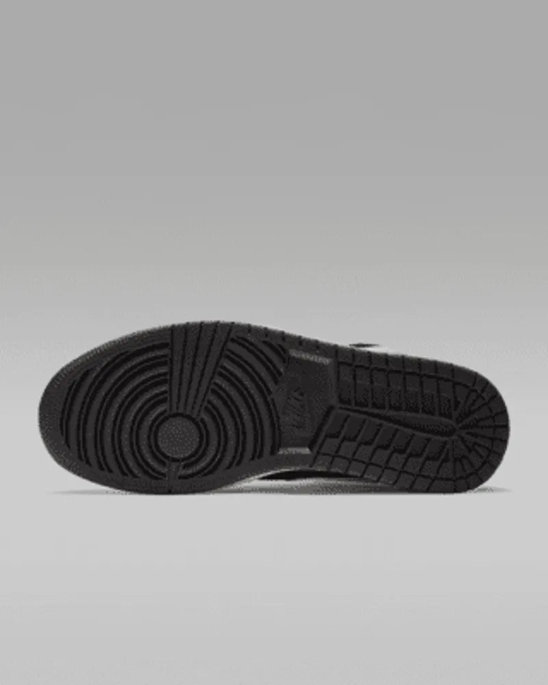 Black/White/Infrared 23