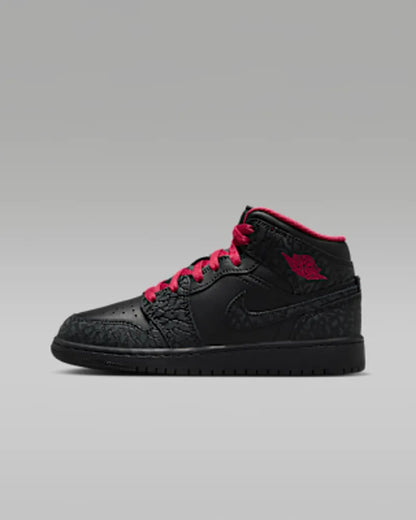 Black/Black/Tough Red