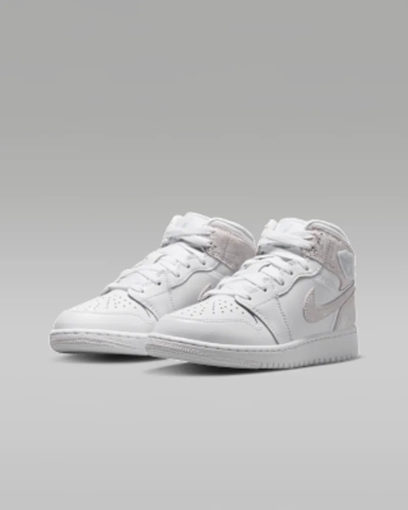 White/White/White/Field Silver