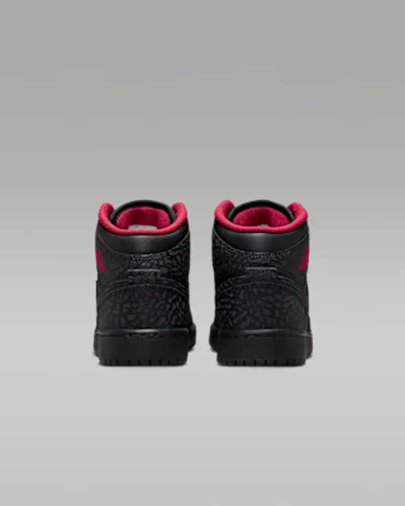 Black/Black/Tough Red