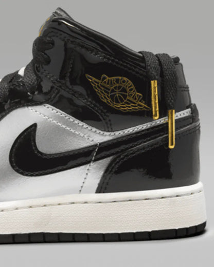 Black/Metallic Silver/Sail/Metallic Gold