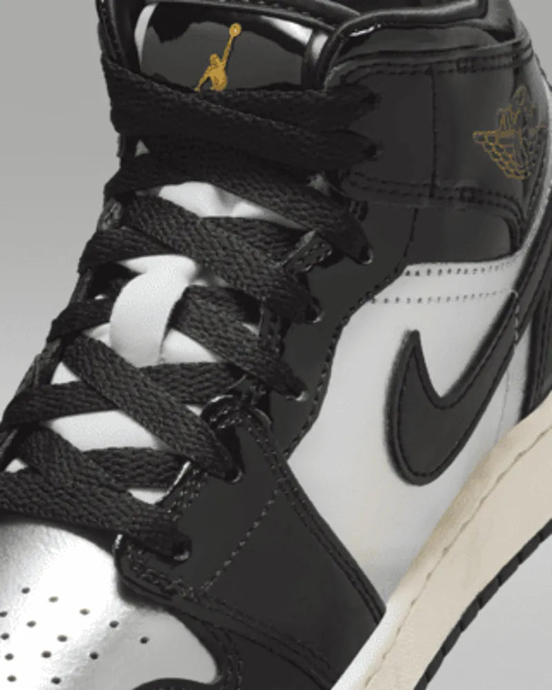 Black/Metallic Silver/Sail/Metallic Gold