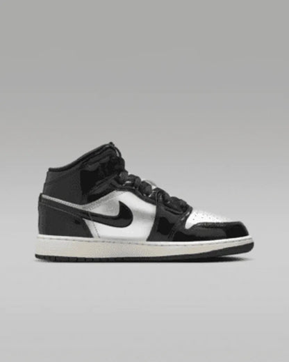 Black/Metallic Silver/Sail/Metallic Gold