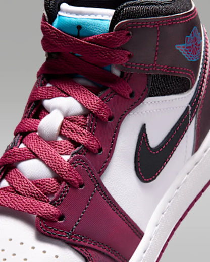 Sweet Beet/Off Noir/White/Desert Pink