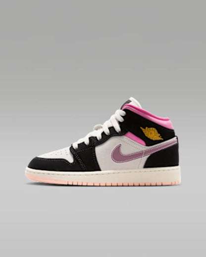 Black/Sail/Pinksicle/University Gold