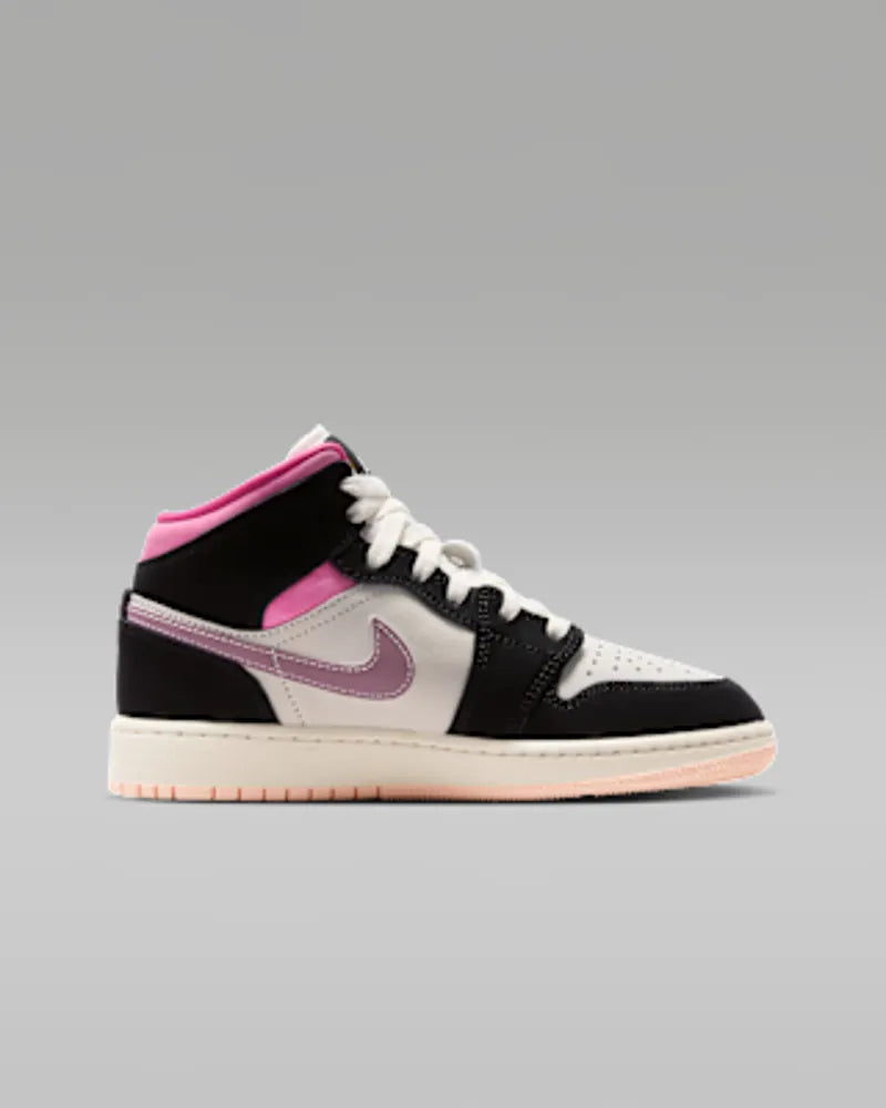 Black/Sail/Pinksicle/University Gold