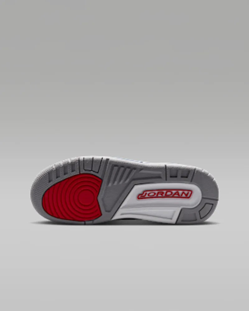 White/True Blue/Cement Grey/Fire Red