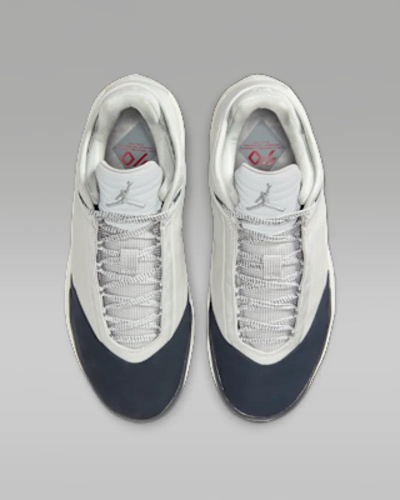 Photon Dust/Flint Grey/Wolf Grey