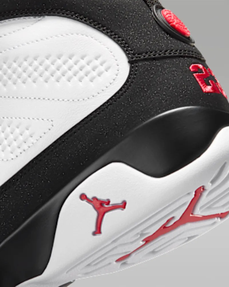 White/Black/True Red
