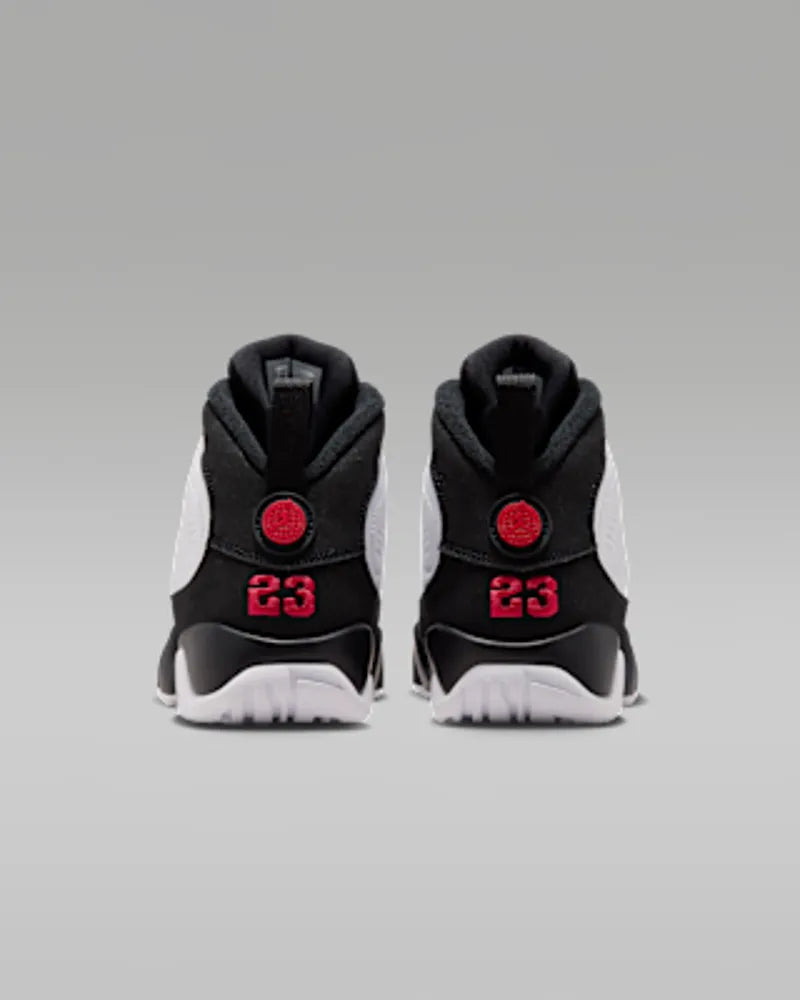 White/Black/True Red