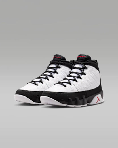 White/Black/True Red