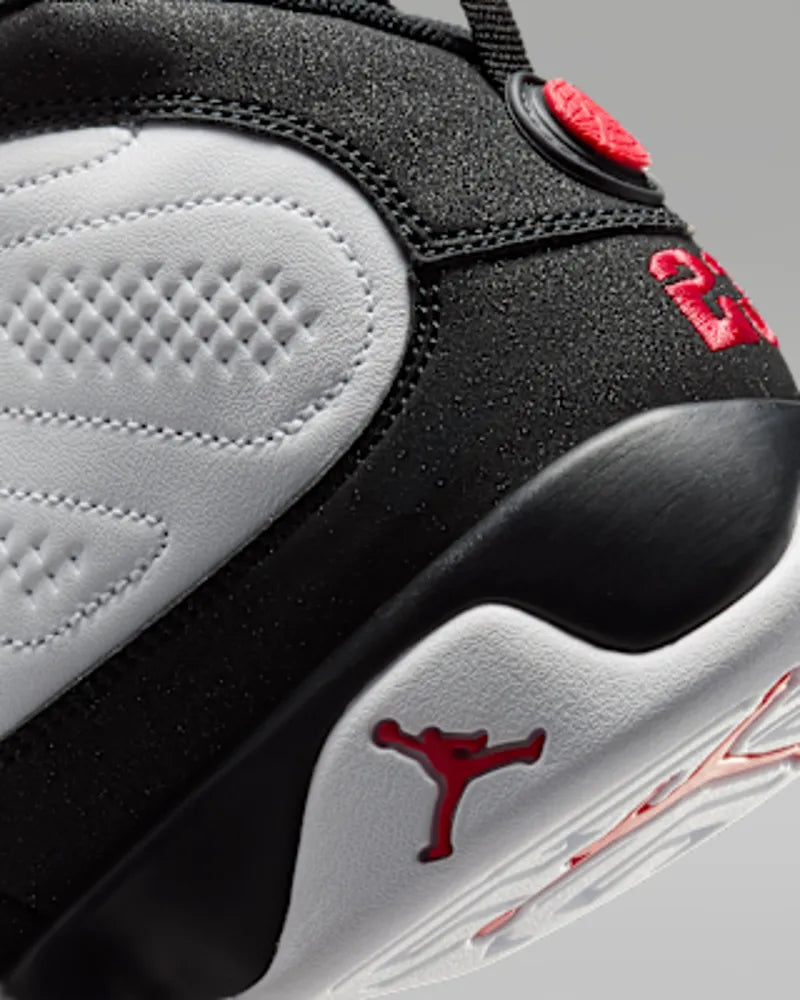 White/Black/True Red