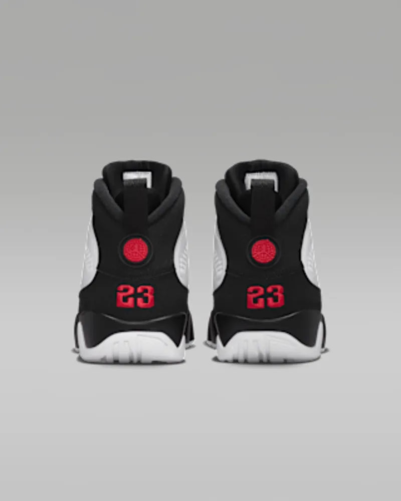 White/Black/True Red