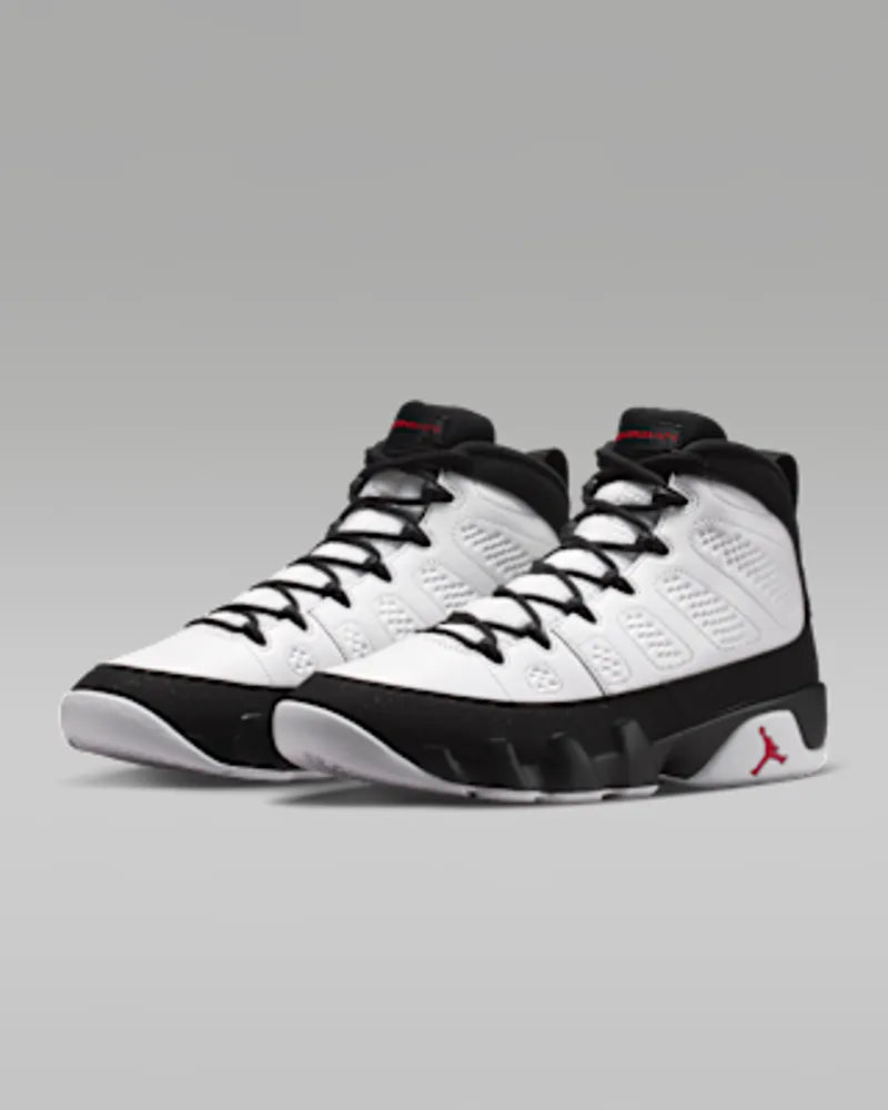 White/Black/True Red