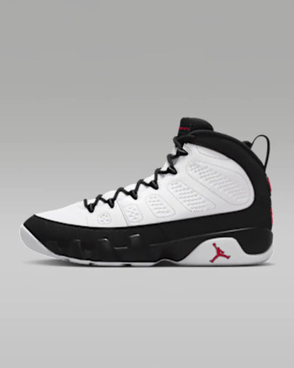 White/Black/True Red