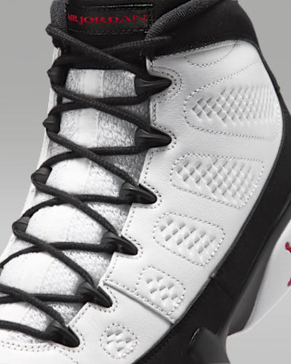 White/Black/True Red