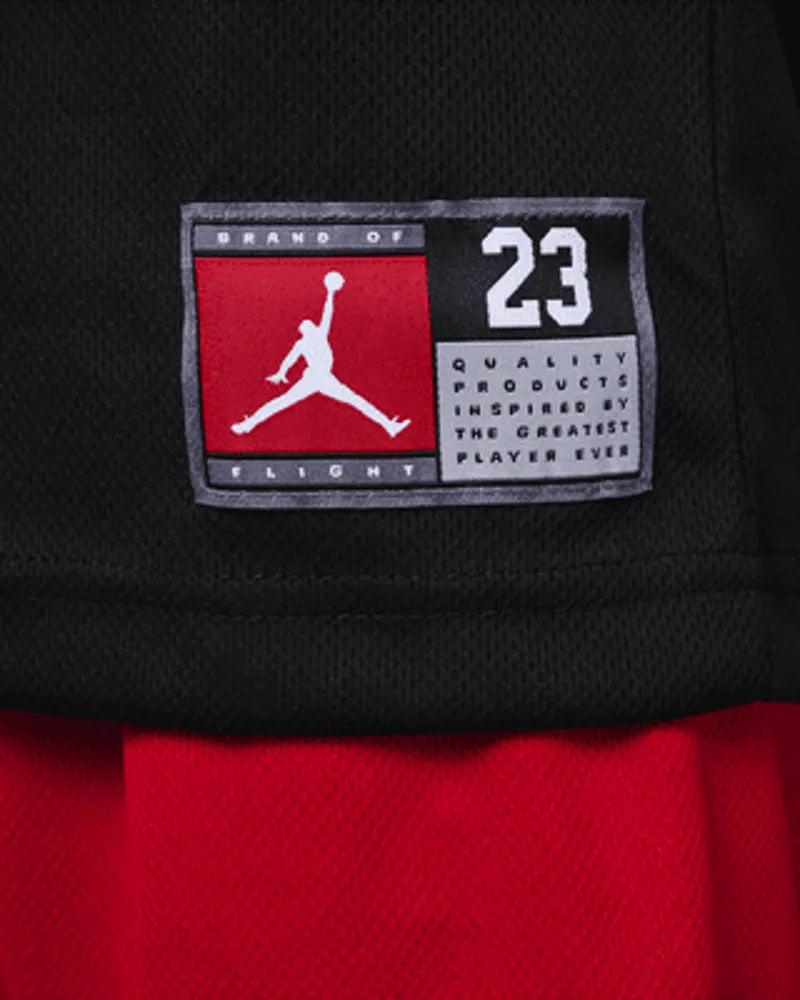 Black/Gym Red