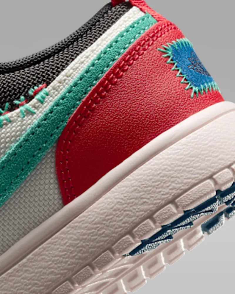 True Blue/University Red/Kinetic Green/Black