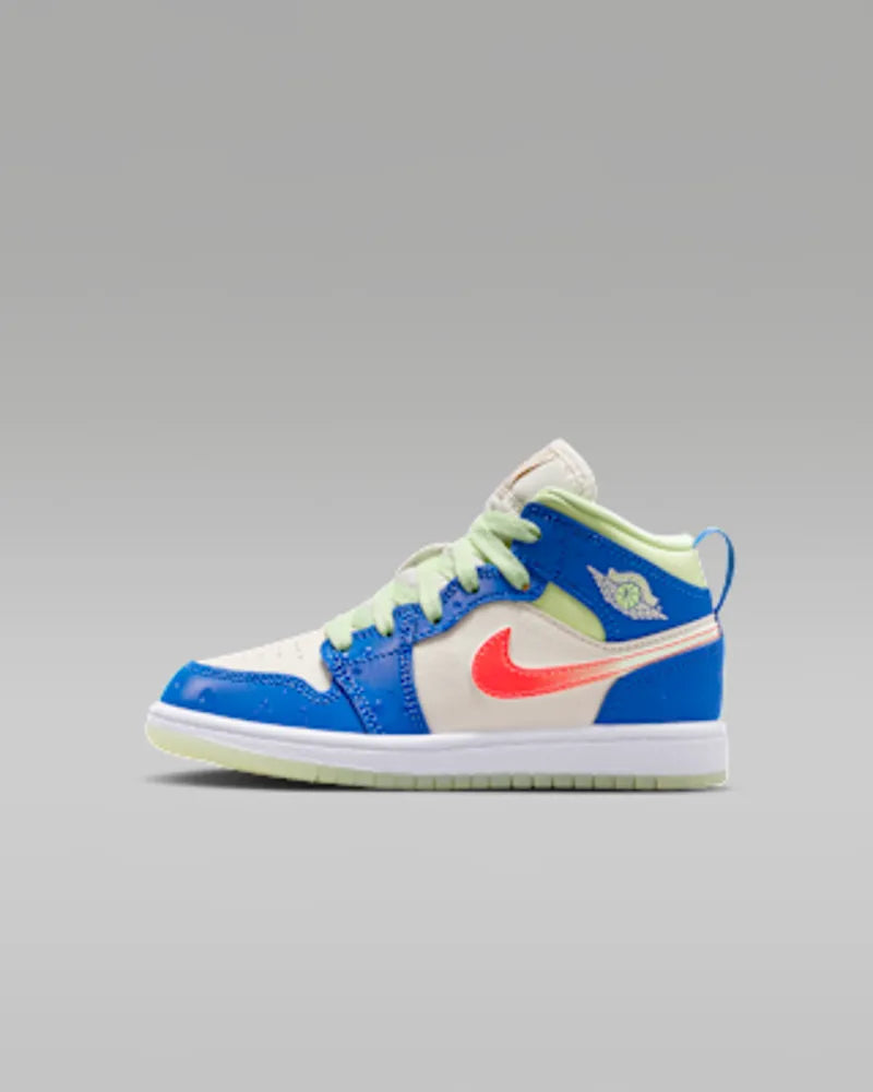 Game Royal/Barely Volt/Infrared 23/Pale Ivory