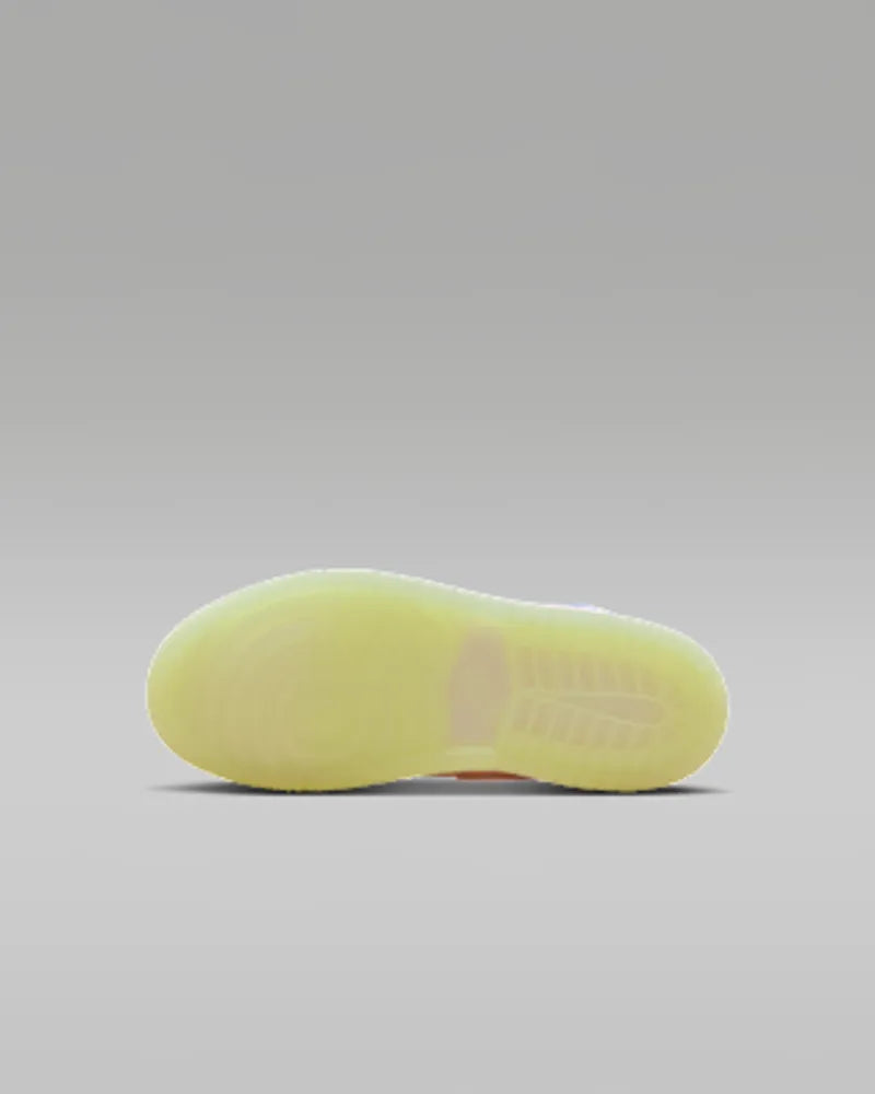 Game Royal/Barely Volt/Infrared 23/Pale Ivory
