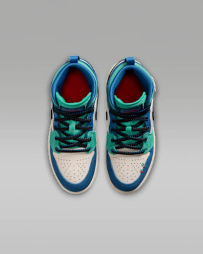 Chalk/True Blue/Kinetic Green/University Red