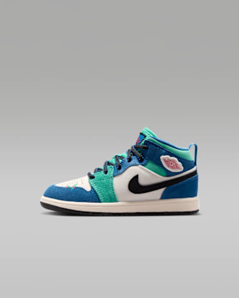 Chalk/True Blue/Kinetic Green/University Red