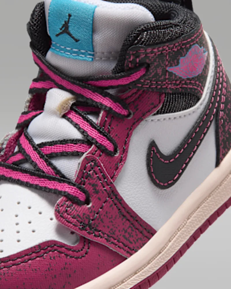 Sweet Beet/Off Noir/White/Desert Pink