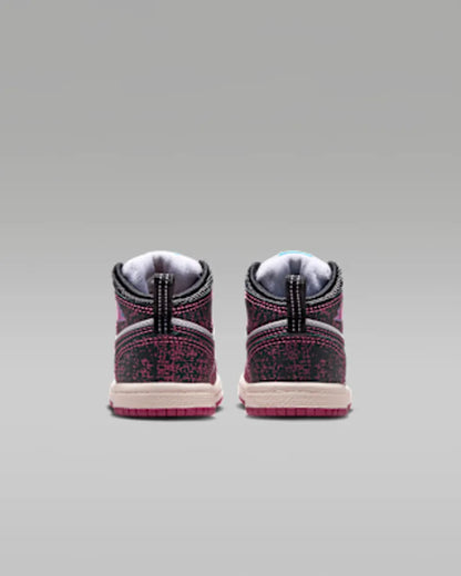 Sweet Beet/Off Noir/White/Desert Pink