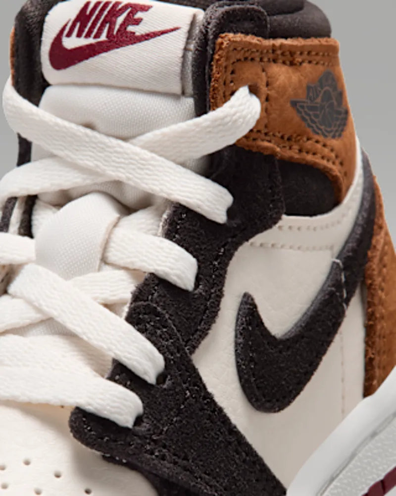 Shadow Brown/Light British Tan/Light British Tan/Team Red
