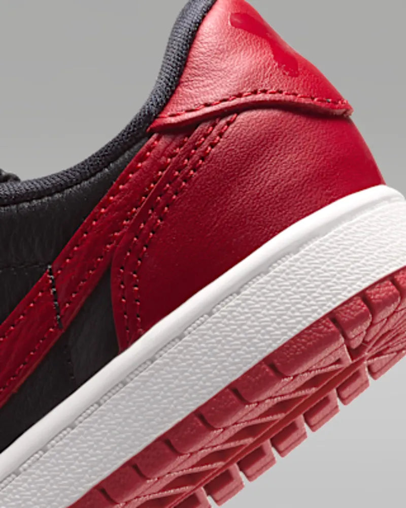 Black/Varsity Red/Summit White/Black