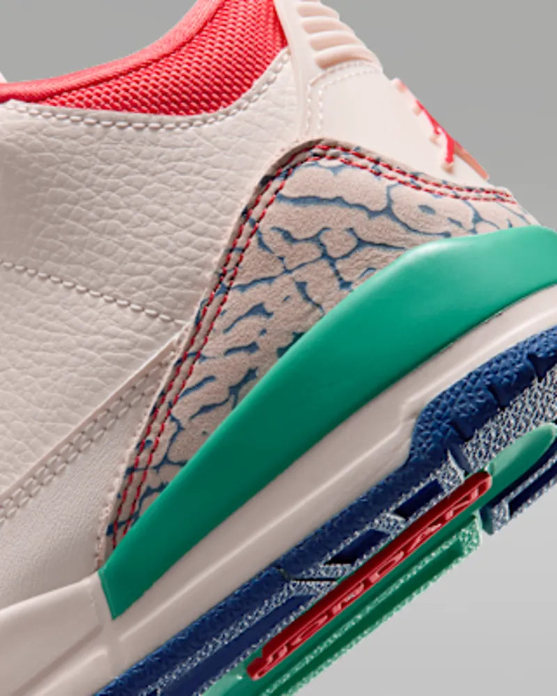 Chalk/True Blue/Kinetic Green/Track Red