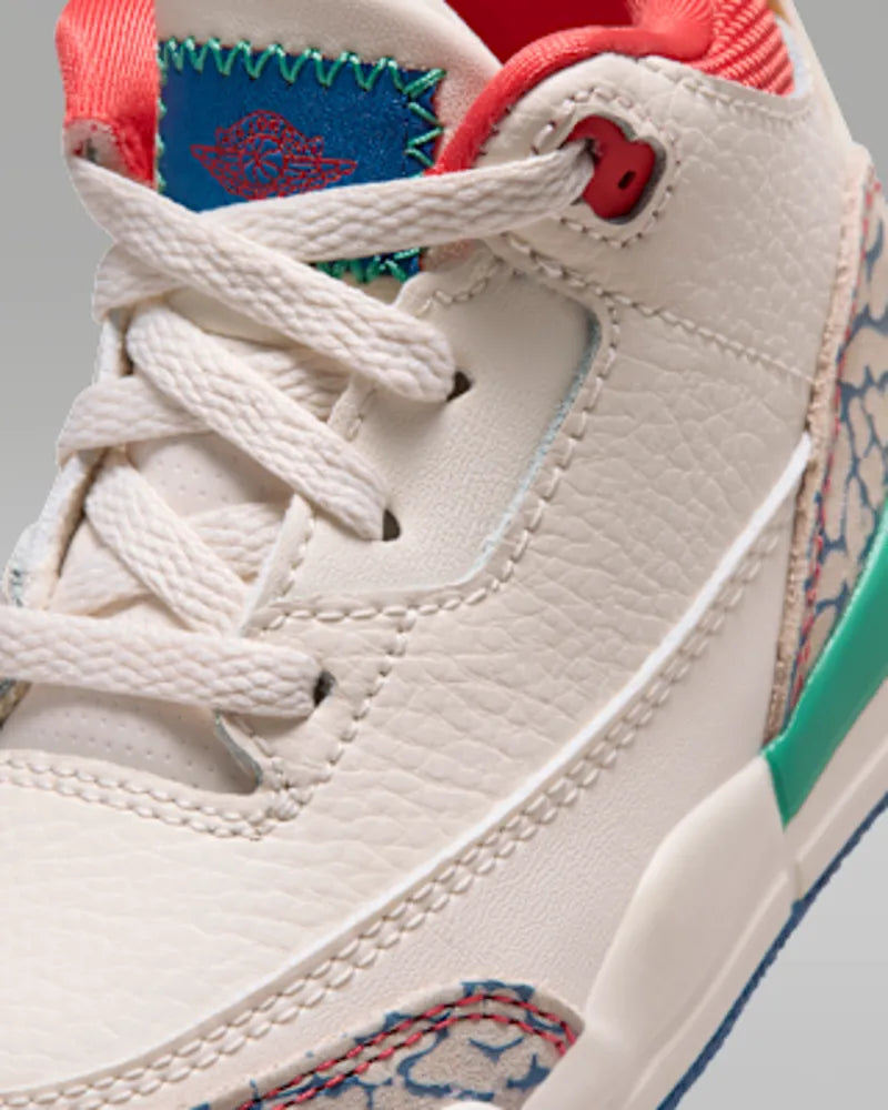 Chalk/True Blue/Kinetic Green/Track Red