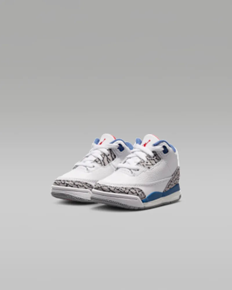 White/True Blue/Cement Grey/Fire Red