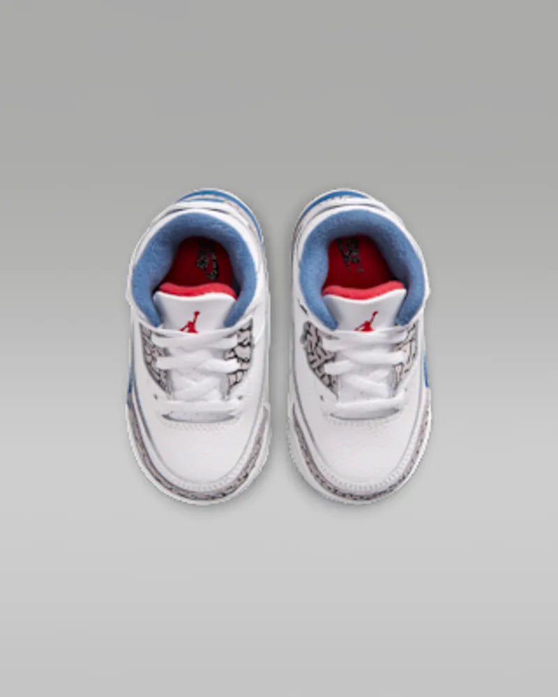 White/True Blue/Cement Grey/Fire Red
