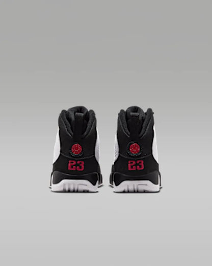 White/Black/True Red