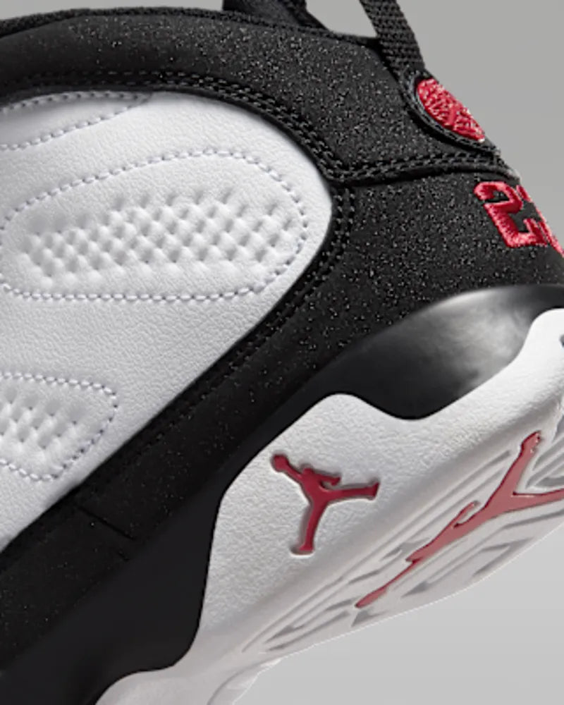 White/Black/True Red