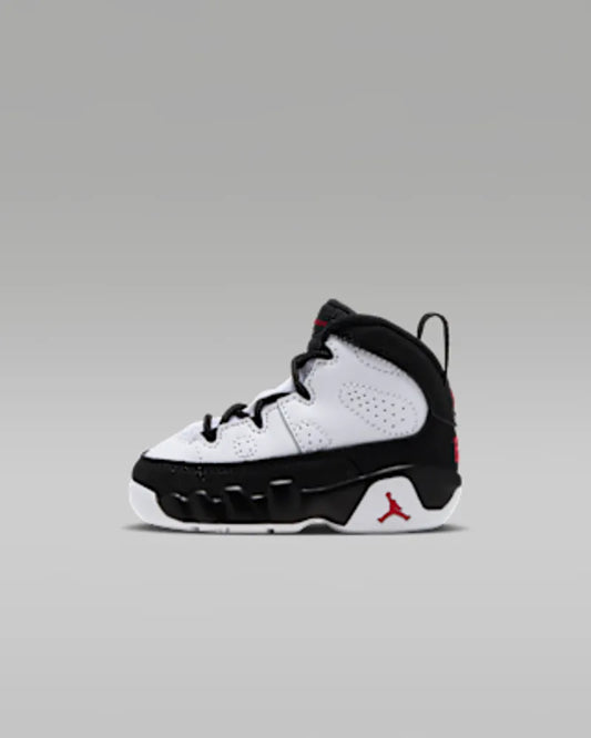 White/Black/True Red
