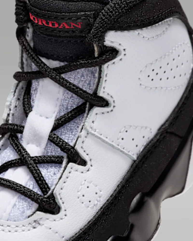 White/Black/True Red