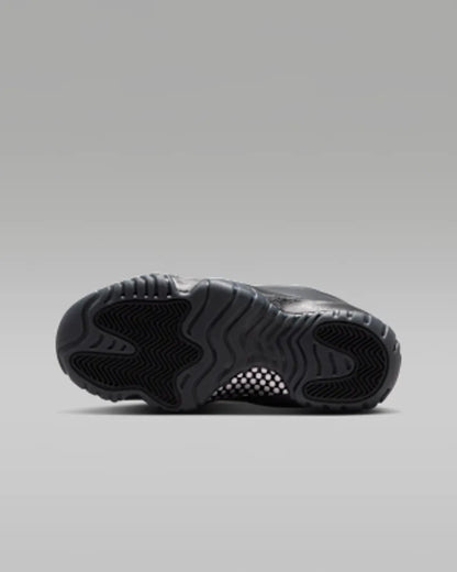 Black/Dark Smoke Grey