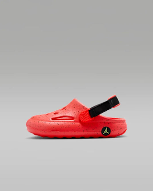 Infrared 23/Barely Volt/Black